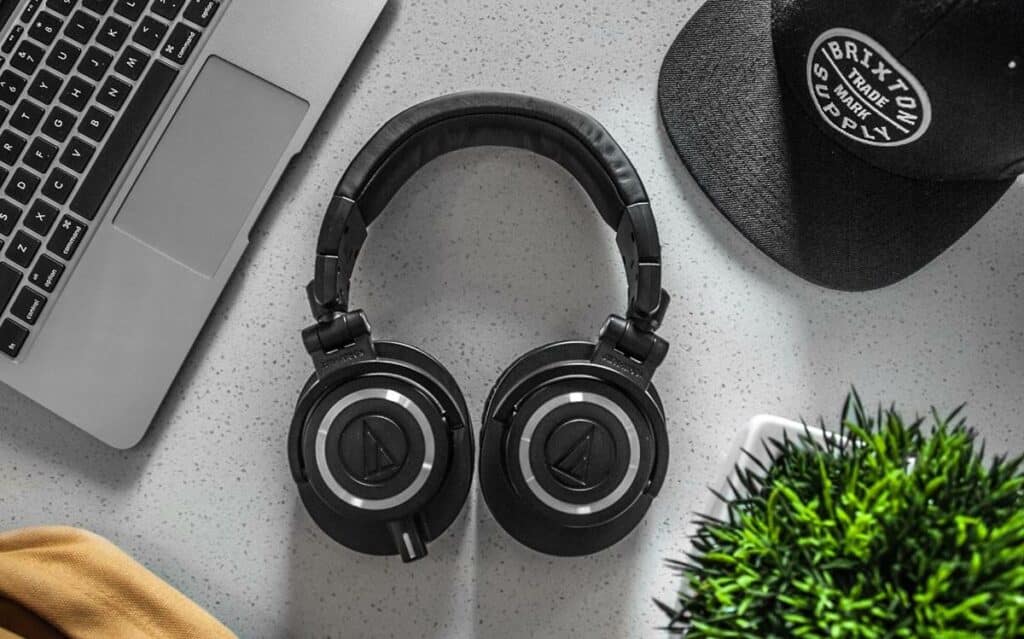 Open headphones